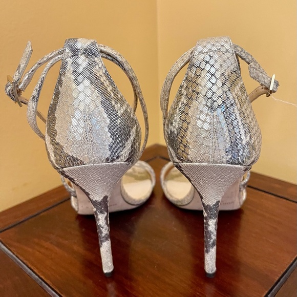 Jimmy Choo - Picture 5 of 8